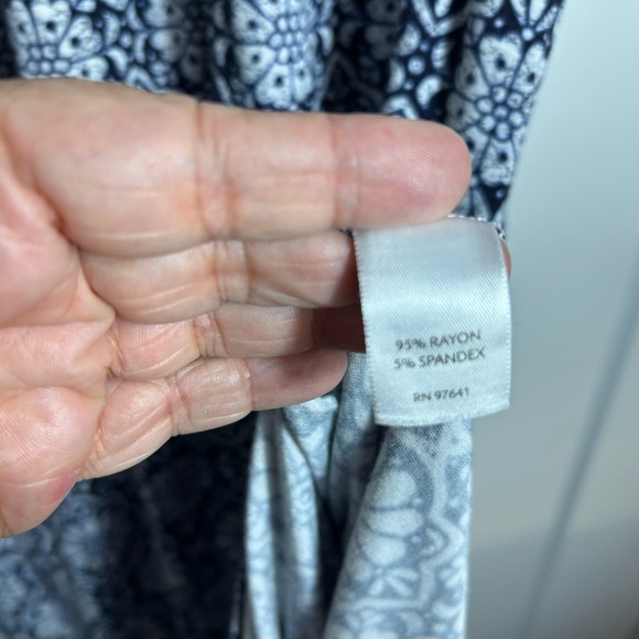 J Jill Women’s Plus 1X Sleeveless Maxi Dress Blues Geometric Pattern 3627 - Picture 7 of 9